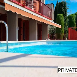 https://arcave-luxury-apartments.it-lombardy.com